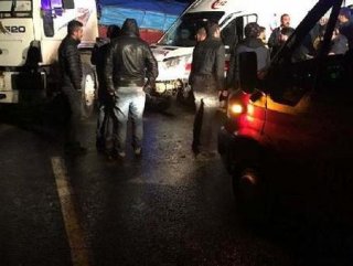 Mardin’de aynı yöne giden ambulans ile tır çarpıştı