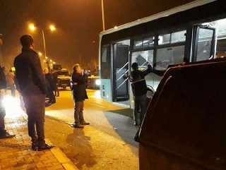 Mersin’de otobüse molotof kokteyli atıldı: 3 yaralı