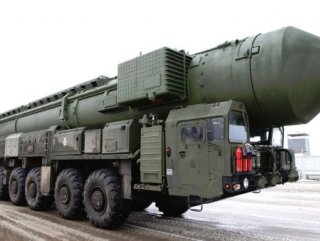 NATO Rusya’ya saldırırsa nükleer savaş kapıda