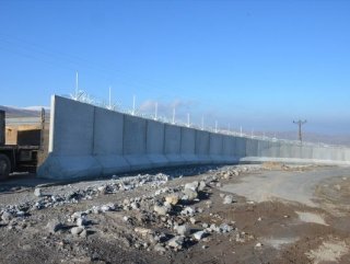 Türkiye-İran sınırına 144 km’lik güvenlik duvarı
