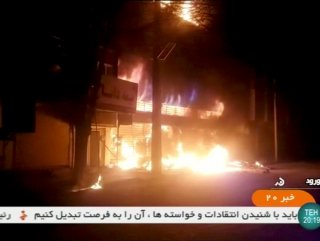 İran’da polis merkezine kundaklama