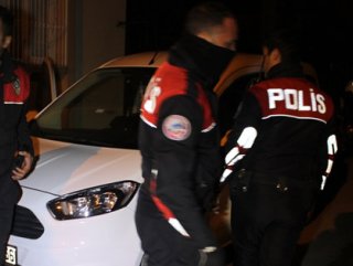 Adana’da polisten kaçan şüphelilerden biri yakalandı