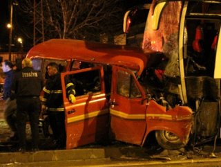 Amasya’da yolcu otobüsü kaza yaptı: 1 ölü 4 yaralı