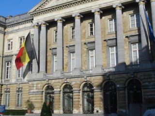 Belçika’da Tongeren Mahkemesi’nden başörtüsü lehine karar