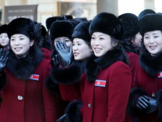 Kuzey Kore’nin ponpon kızları Güney Kore’de