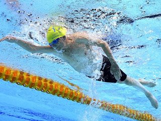 99 yaşındaki Avustralyalı yüzücü rekor kırdı