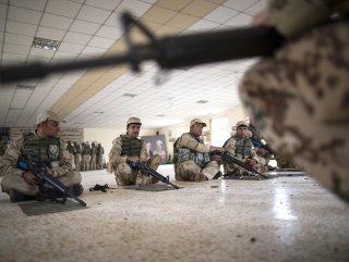 Almanlar Irak askerlerini eğitecek