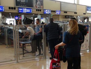 Atatürk Havalimanı’nda kaçak geçişe camlı önlem