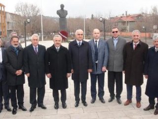 Bakü-Tiflis-Kars Demiryolu Projesi Gürcistan’da konuşuldu