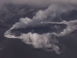 Japonya’da Shinmoe Yanardağı’nda güçlü patlamalar