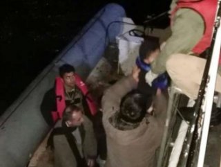 Kuşadası Körfezi’nde 33 göçmen yakalandı