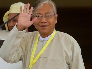 Myanmar Devlet Başkanı Htin Kyaw istifa etti