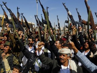 Yemen’de asker ve Husiler çatıştı: 30 ölü