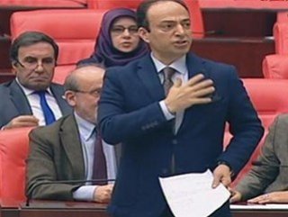 HDP’li Baydemir’e Kürdistan soruldu, kalbini gösterdi