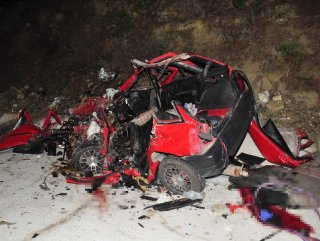 Antalya’da feci kaza: 3 ölü, 12 yaralı