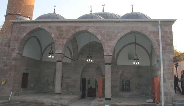 Behramşah Camisi İbadete Açıldı