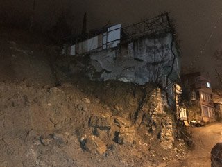 Bursa’da toprak kayması: 10 ev boşaltıldı