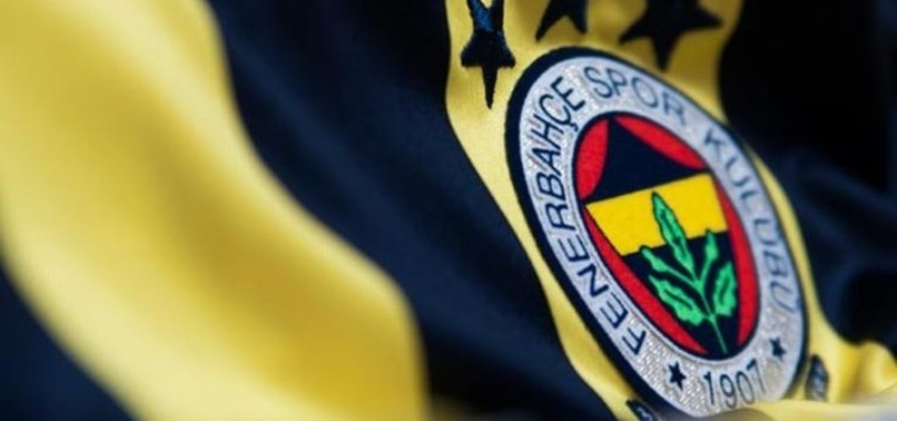 Fenerbahçe’de iki oyuncu kadro dışı
