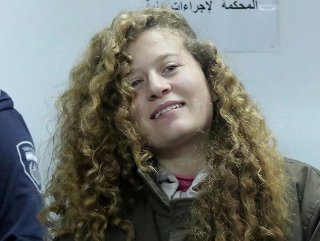 Filistinli cesur kız’ın tutukluluk süresi uzatıldı