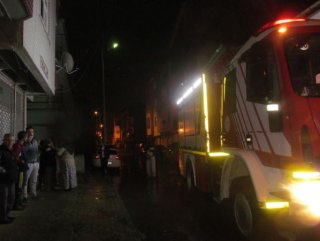 Gebze’de aynı sokakta 4 yangın çıktı