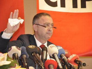 Kocasakal’dan CHP delegelerine: Vicdanınıza sesleniyorum