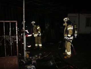 Konteynerda çıkan yangında 3 yabancı işçi öldü