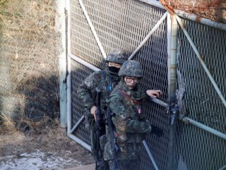 Kuzey Kore ile Güney Kore hattındaki sınır açıldı