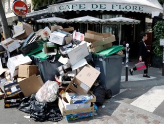 Paris Belediyesi çöp raporuna 224 bin euro ödedi