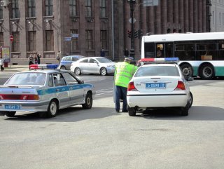 Rusya’da 10 bin polisin görevine son verildi
