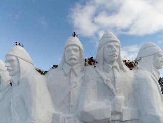 Sarıkamış’ta Kardan Heykeller Sergisi açıldı