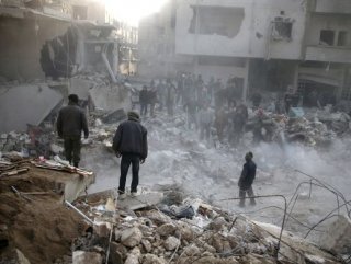 Suriye’de rejimin katliamları sürüyor