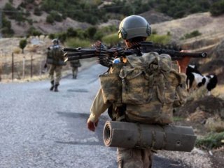 Teröristler Bitlis’te barınak arayışında