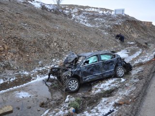 Yozgat’ta otomobil devrildi: 4 yaralı