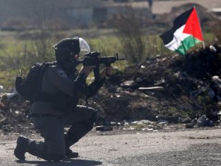 İsrail ordusu Gazze’deki gösterilere saldırdı