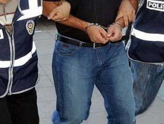 İzmir’de uyuşturucu operasyonu: 5 gözaltı