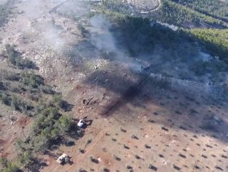 Afrin’deki teröristlerin tankla vurulma anları