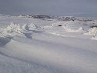 Ardahan’da kardan kapanan köy yolları açılıyor