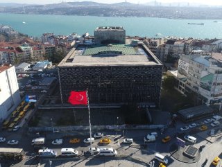 Atatürk Kültür Merkezi yıkım için gün sayıyor