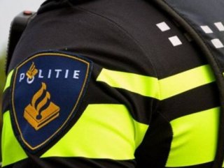 Hollanda’da başörtülü kıza saldırı