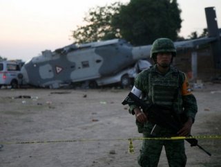 Meksika’da helikopter kazası: 13 ölü 15 yaralı