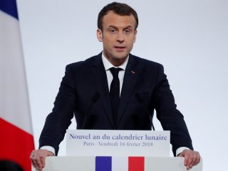 Muhalefet liderinden Macron’a: O bir diktatör