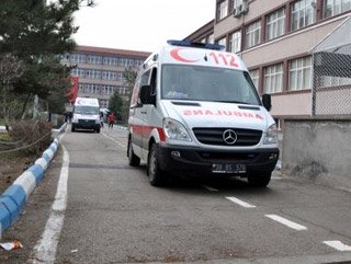 Naftalin şakası kötü bitti: 12 öğrenci hastanelik oldu