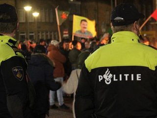 PKK yandaşları Hollanda’da tren istasyonunu işgal etti