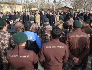 PÖH’ler dualarla Afrin’e uğurlandı