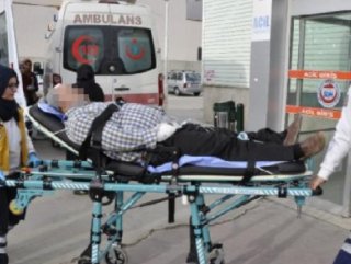 Tartıştığı komşusunu meyve bıçağıyla yaraladı