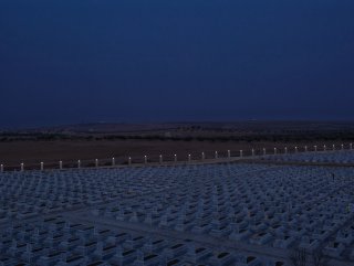 YPG&rsquo;li teröristlerin gömüldüğü mezarlar