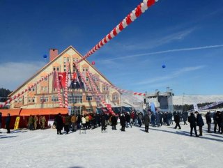 Yalnızçam Kayak Merkezi açıldı