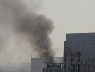 Çin’de 20 katlı binada korkutan yangın