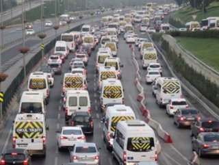İBB: 16 bin servis aracı trafiğe çıkacak