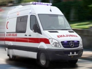 İzmir’de kavgayı ayıran polis yaralandı